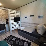 Boardinghouse Castell ゲストハウス ボン