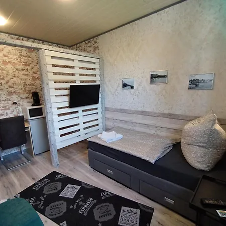 Boardinghouse Castell בית הארחה בון