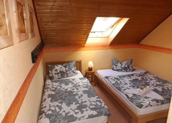 Boardinghouse Castell 3* بون